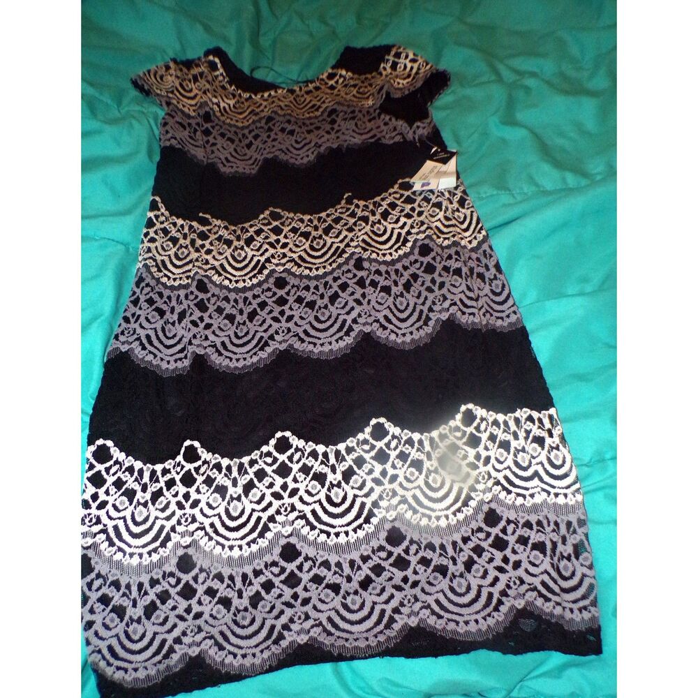 Studio One new with tags black grey and white lace dress size 16p - Picture 2 of 3